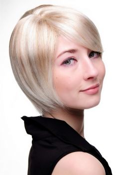 Blonde Frauenperücke Modell: 6082